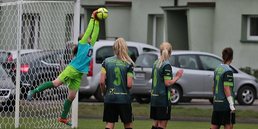 2L:  Kotwica Kórnik  - GSS Grodzisk Wlkp 4:4 (foto)