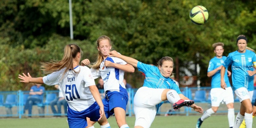 1L: KKP Bydgoszcz - UKS SMS II Łódź 3:0 (foto)