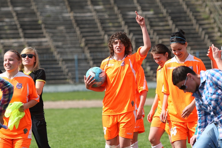 1/2 Finału MP juniorów w piłce nożnej kobiet (Bydgoszcz)