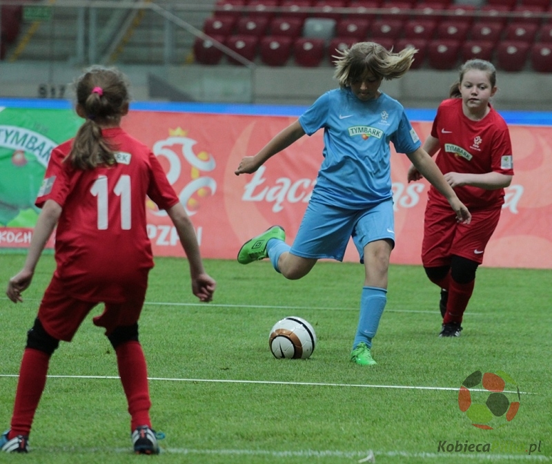Z podwórka na stadion