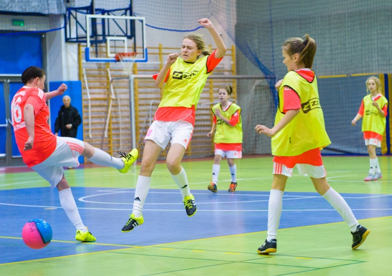 Turniej w Sianowie z okazji Dnia Kobiet