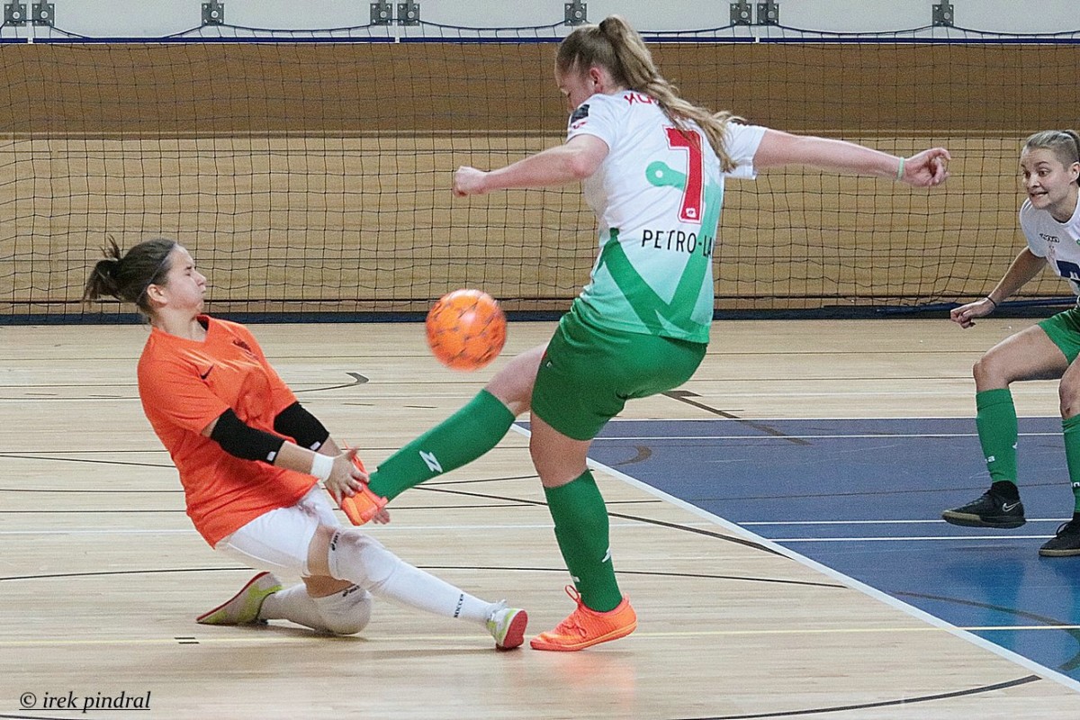 Futsal: AZS UAM Poznań - Kotwica Kórnik 1:5 (foto)